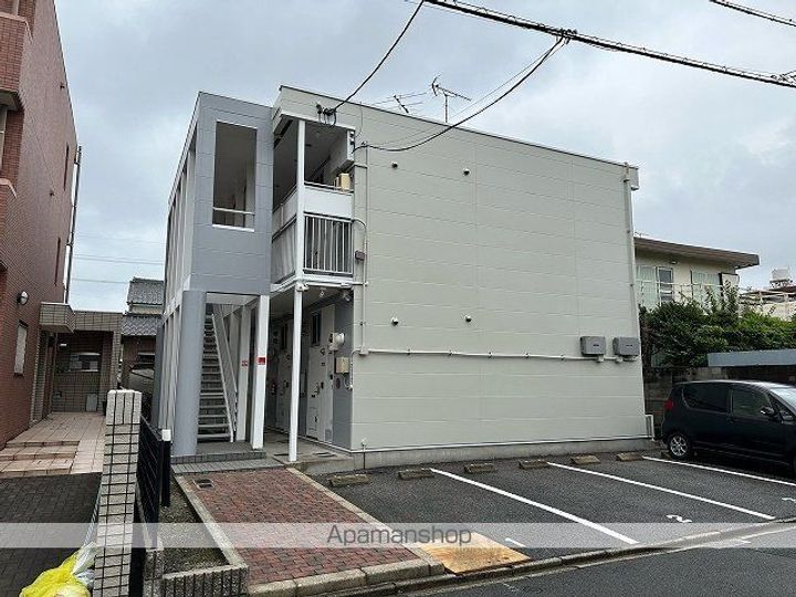 レオパレスシャルネ102の外観