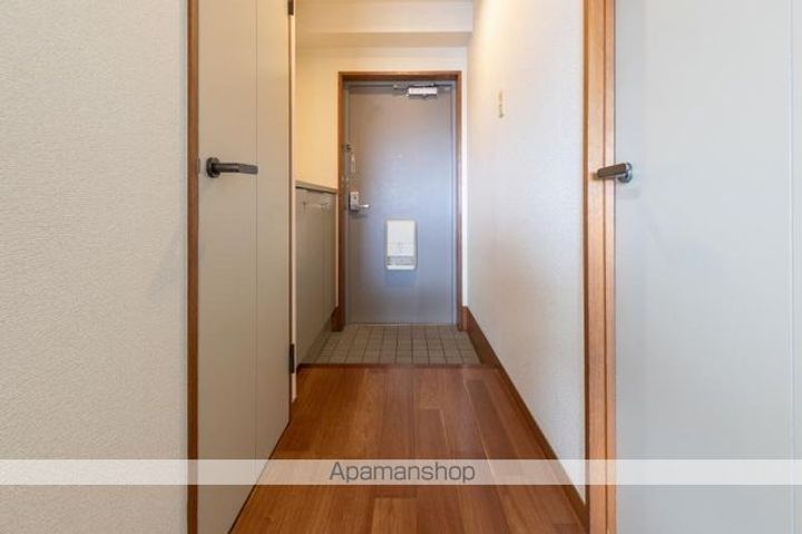 ロゼ花ノ宮601の玄関