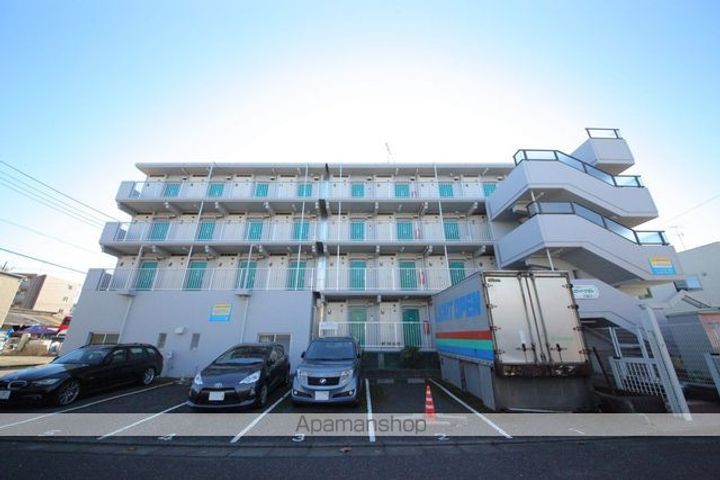 パークサイドかずみ105の外観