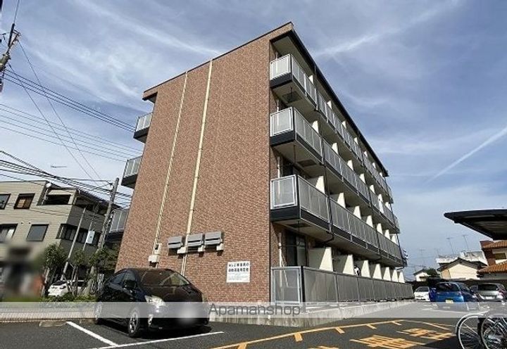 レオパレス東本町の外観