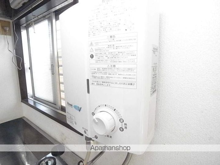 森ハイツの内装