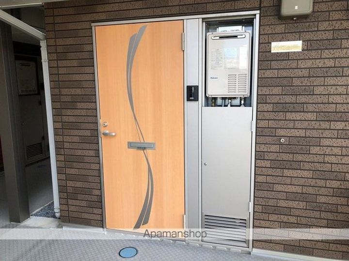 クレイノル ボヌール白岡の玄関