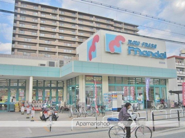 リベラル大宮102の周辺