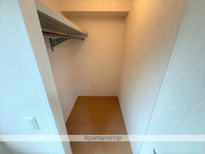 ガーデン スクエア Bの内装