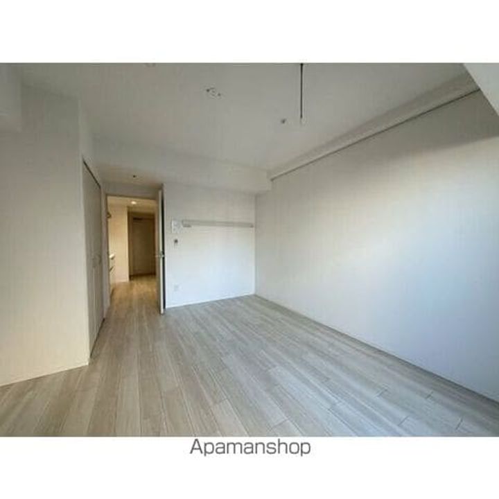 東京都新宿区西新宿3丁目の賃貸マンションの内装