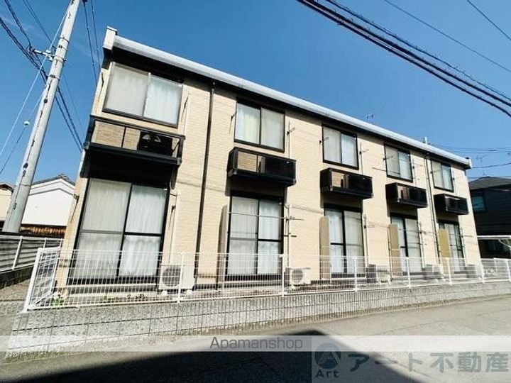 レオパレスグレイス102の外観