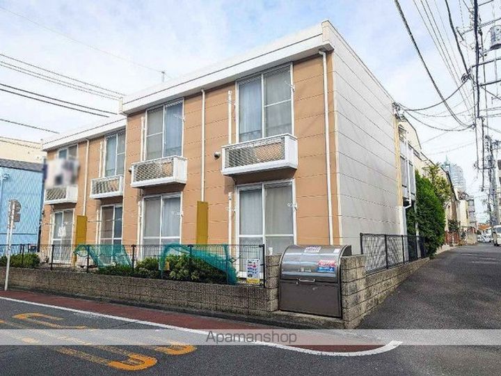 レオパレスシャルマンの外観