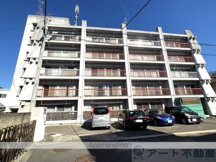 御幸マンションの外観