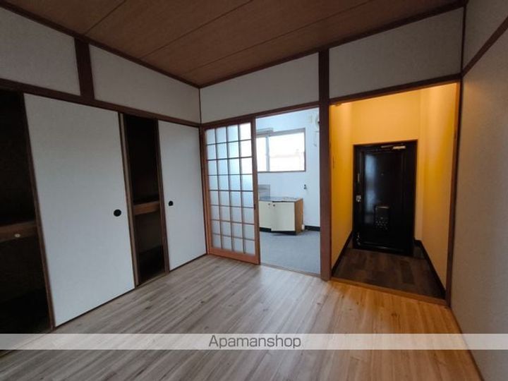 ハイツ上畑1-Bの内装