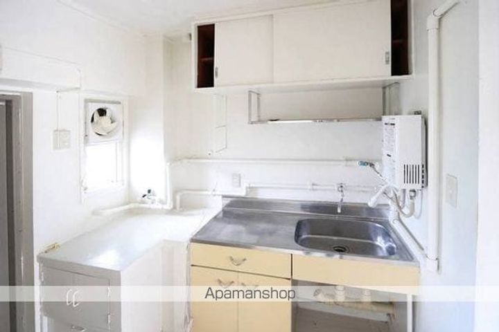 ビレッジハウス中庄2号棟107のキッチン