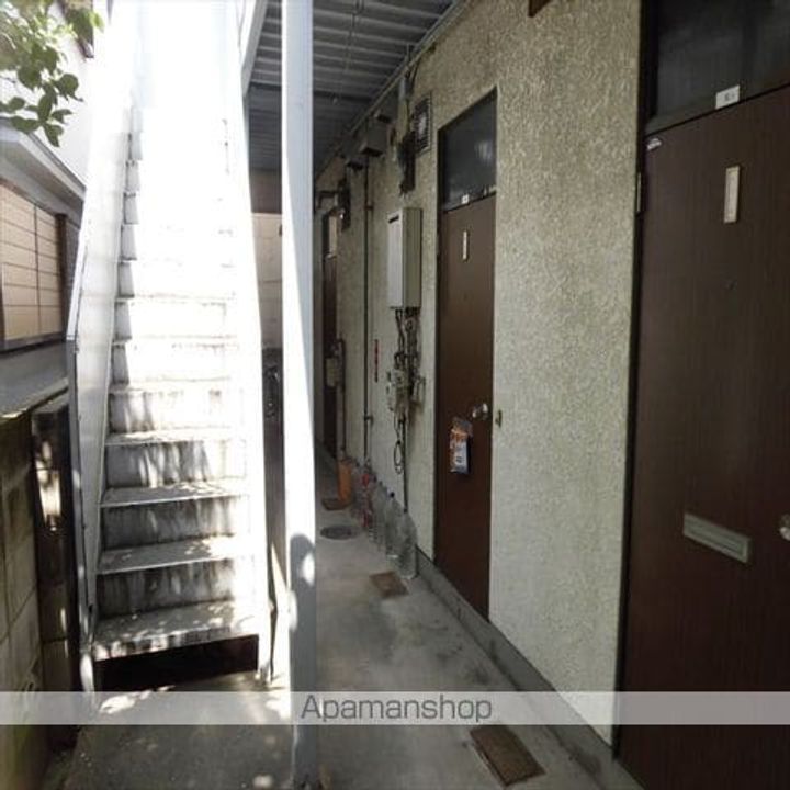 日の出コーポの外観