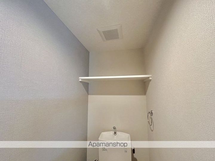 滋賀県蒲生郡日野町大字内池の賃貸マンションの内装