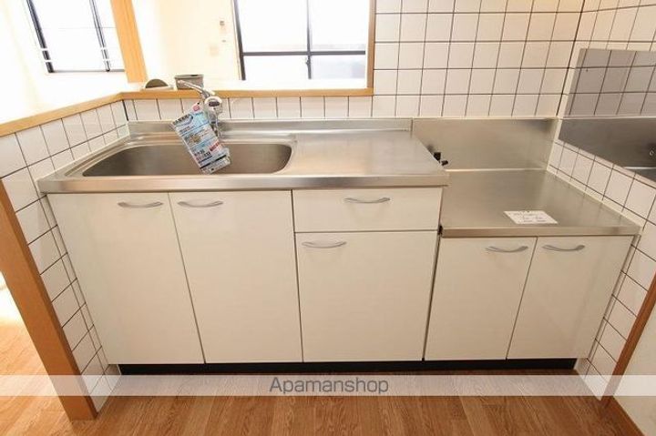 バレーフィールド仏生山館303の内装