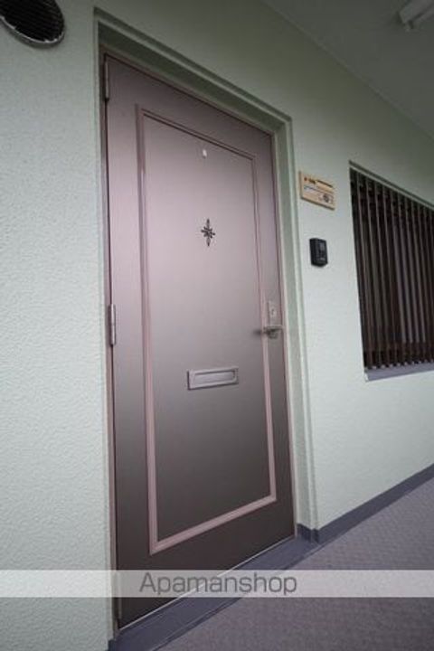 セントポーリア東豊中の玄関