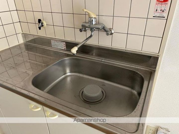 香川県さぬき市志度の賃貸マンションの内装