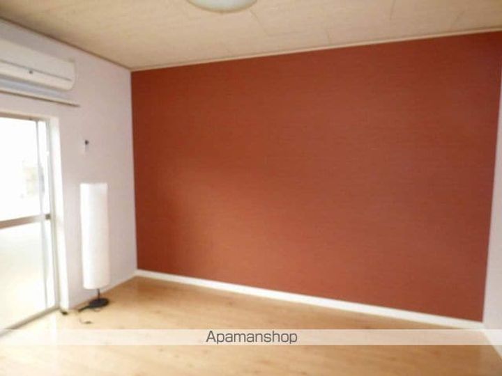 ブリランテ牛久南101の居間