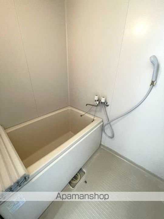 アドホックメゾンの風呂