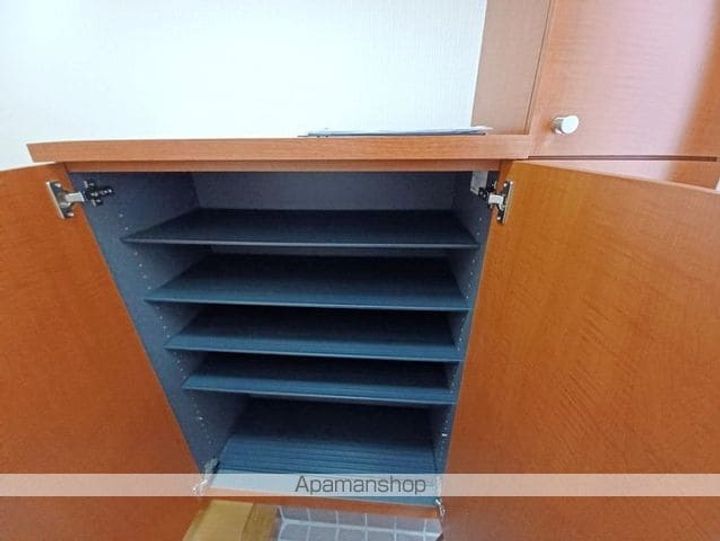 ファミーユ松原B棟N104の内装