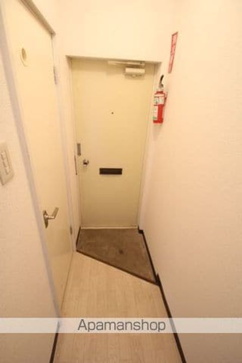 ランドマークⅠ101の玄関