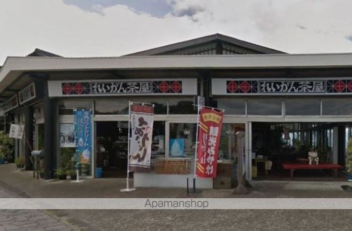 香川県高松市屋島東町の賃貸アパートの周辺