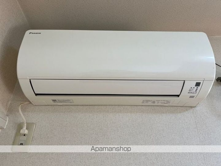 滋賀県湖南市中央5丁目の賃貸アパートの内装