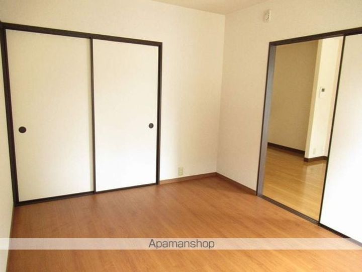 グランドメゾン高松F棟102の内装