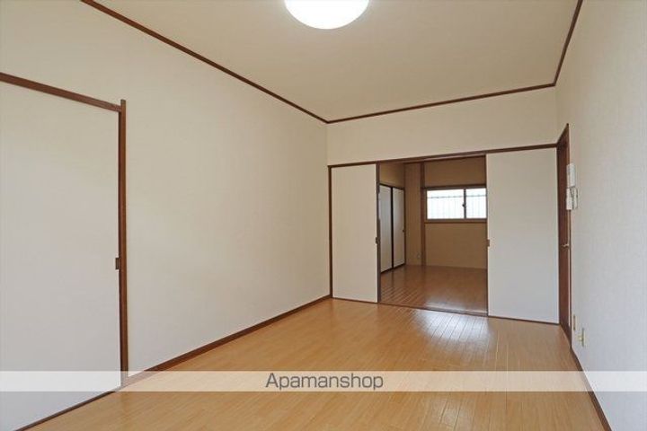 福島県郡山市島2丁目の賃貸アパートの内装
