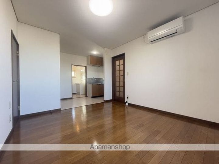 ジョイフルハウス103の内装