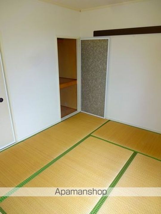 サザンクロス(伊形町)102の内装