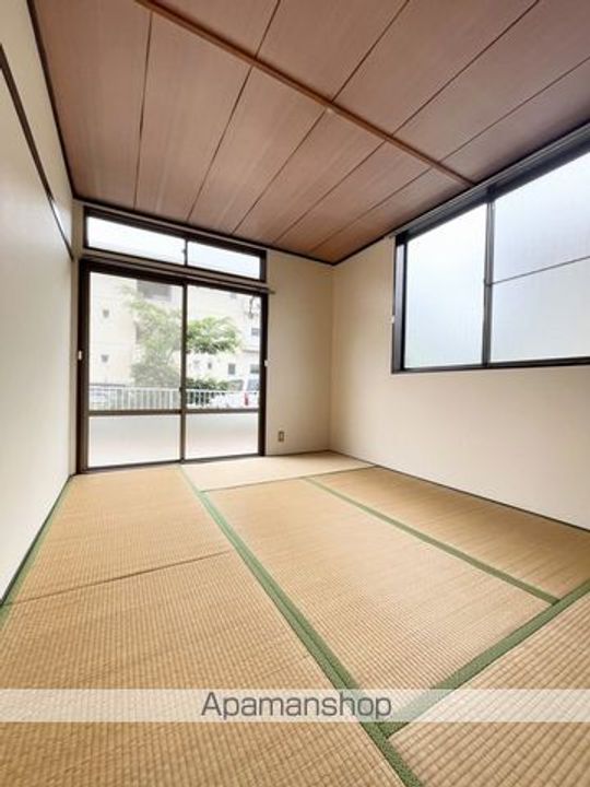 ルーミー湖北6号館101の内装