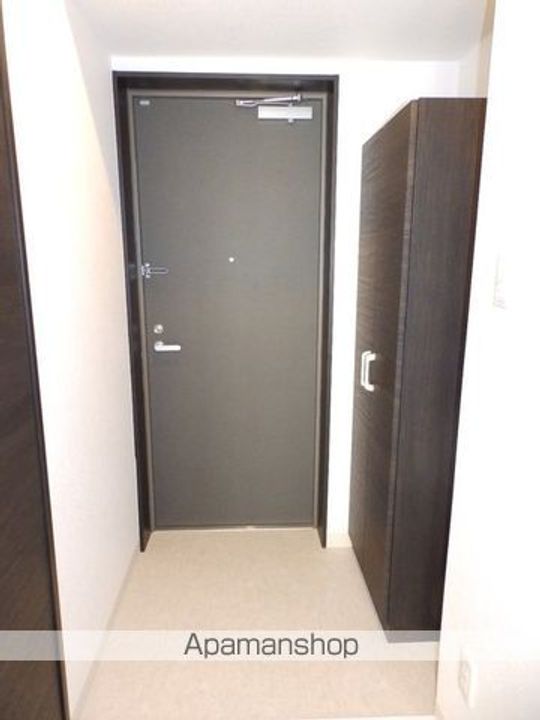 アロフトの玄関