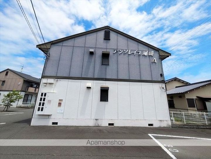 アンソレイユ尾﨑A棟の外観