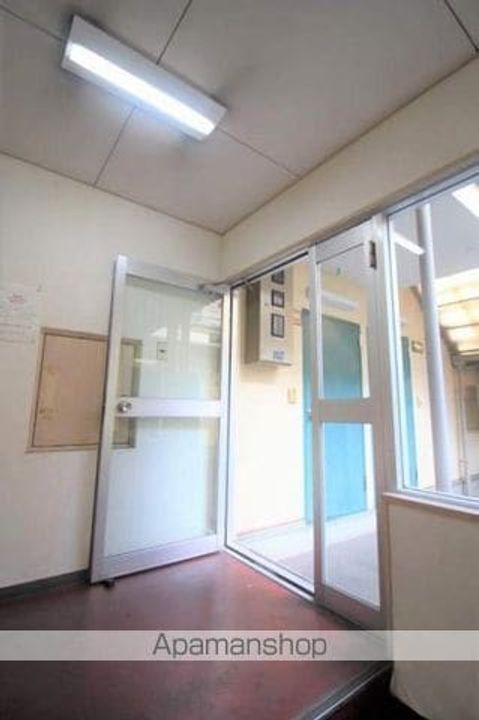 岡山県岡山市北区表町3丁目の賃貸マンションの外観