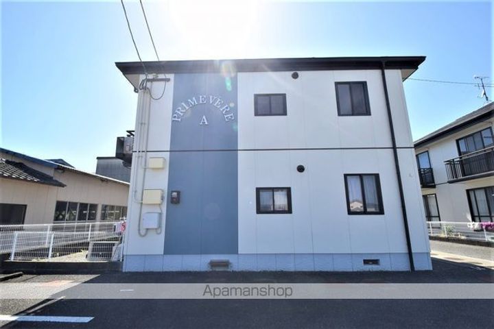プリムヴェール A棟102の外観