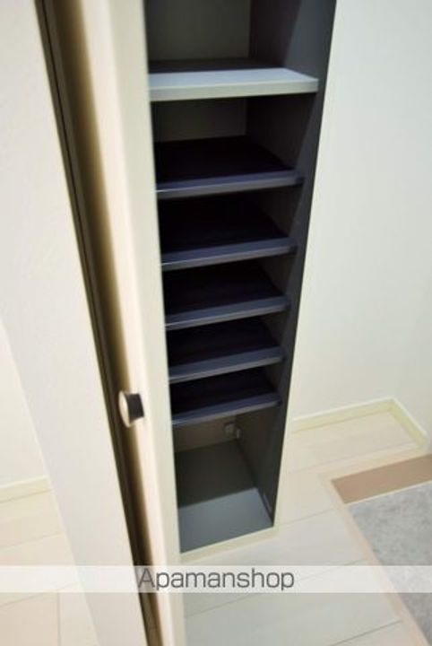 メゾン・シャドール北山の内装