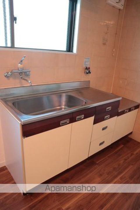 メゾン・ドゥメール東湊302のキッチン