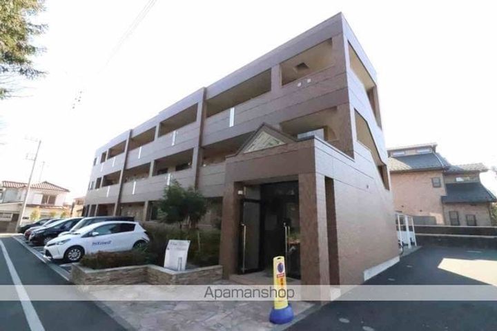 東京都あきる野市野辺の賃貸マンションの外観