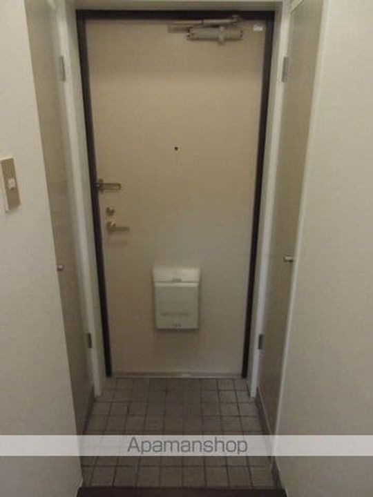 グリーンヒルズの玄関