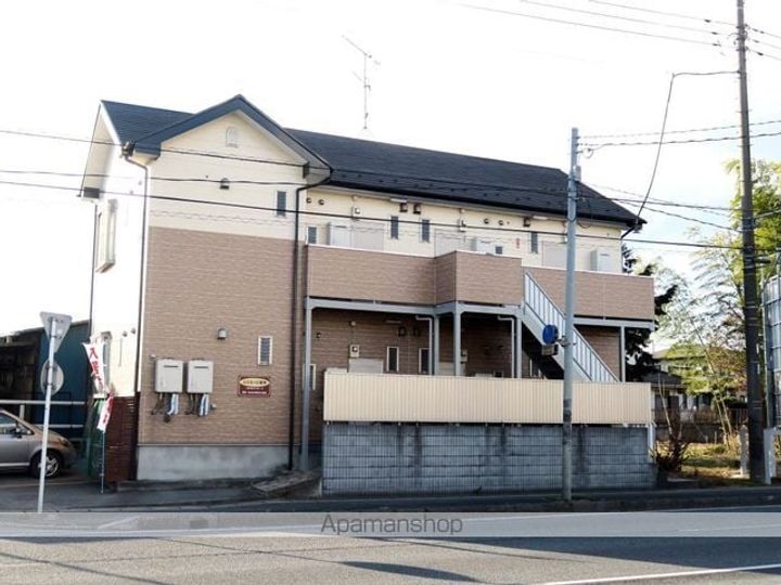 ルミエール宮寺の外観