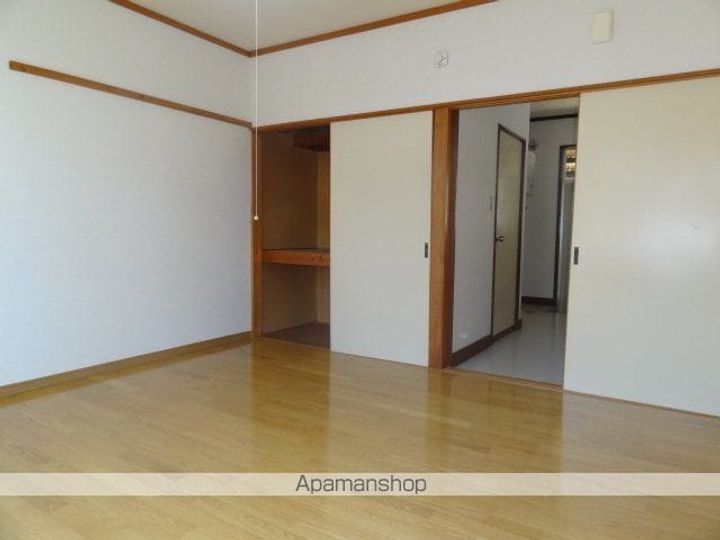 ハイムコートMR Ⅰの居間