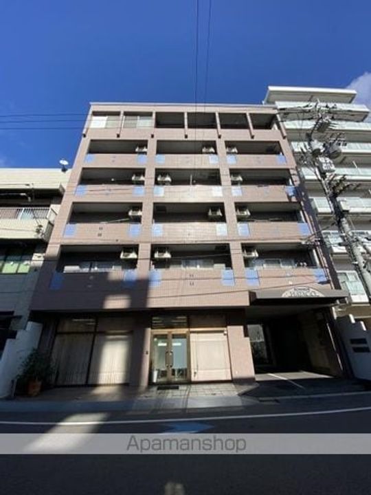 香川県高松市旅篭町の賃貸マンションの外観