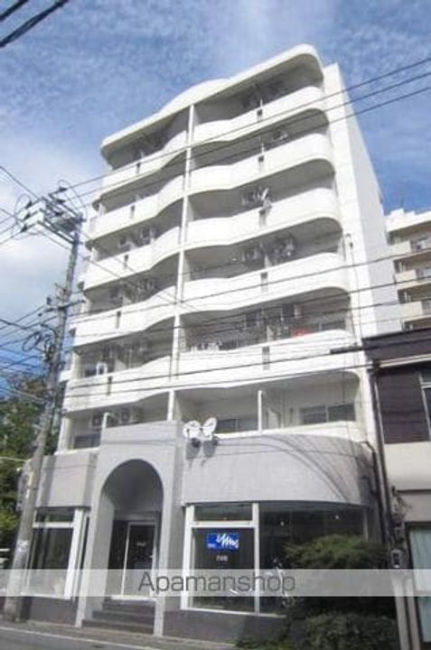 岡山県岡山市北区富田町1丁目の賃貸マンションの外観
