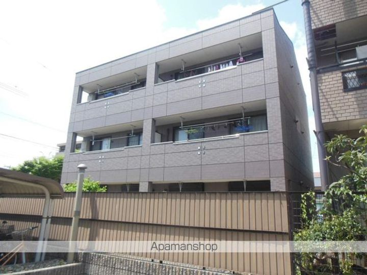 愛知県北名古屋市鹿田栄の賃貸マンションの外観