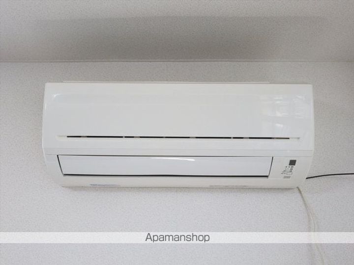 福島県郡山市安積町日出山2丁目の賃貸アパートの内装