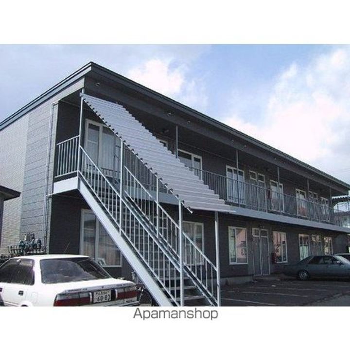 フィールドハウスⅡ107の外観