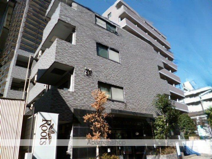 スカイコート西新宿第2303号室の外観