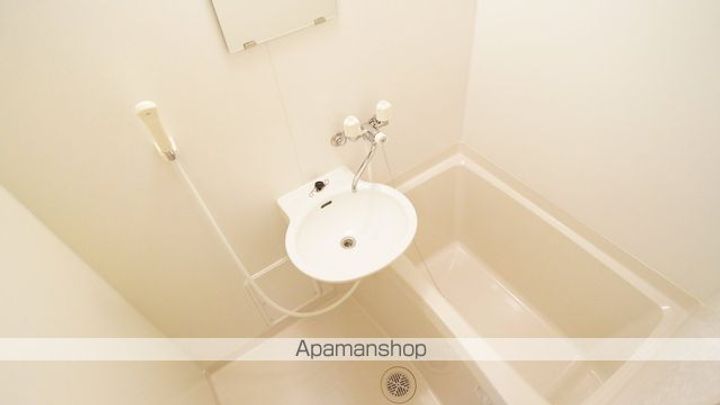 レオパレスOKANOの風呂