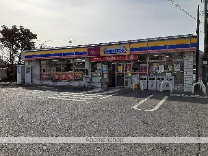 アンジェロフェリーチェ Aの周辺