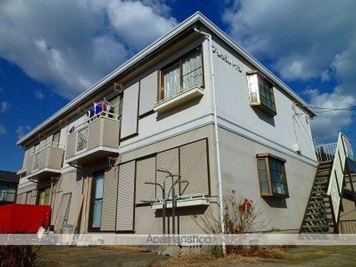 ブリッジハイツの外観