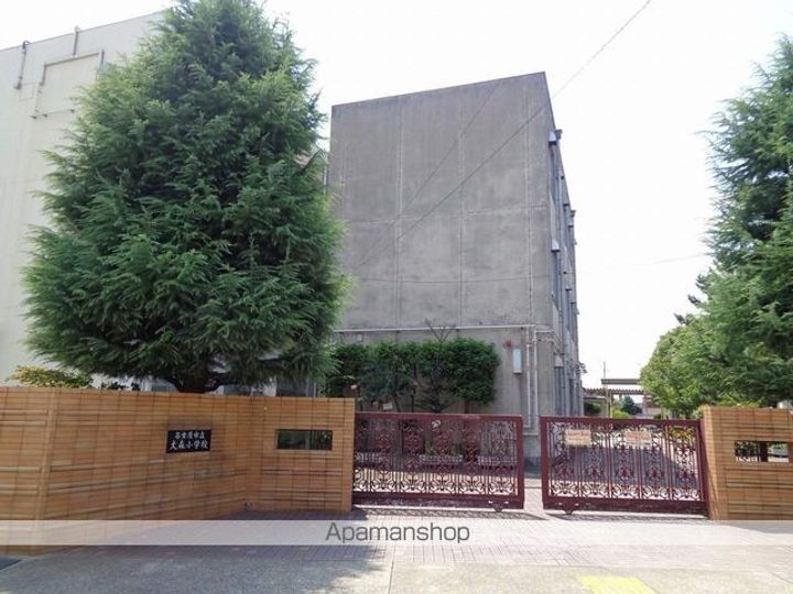 愛知県名古屋市守山区喜多山南の賃貸マンションの周辺